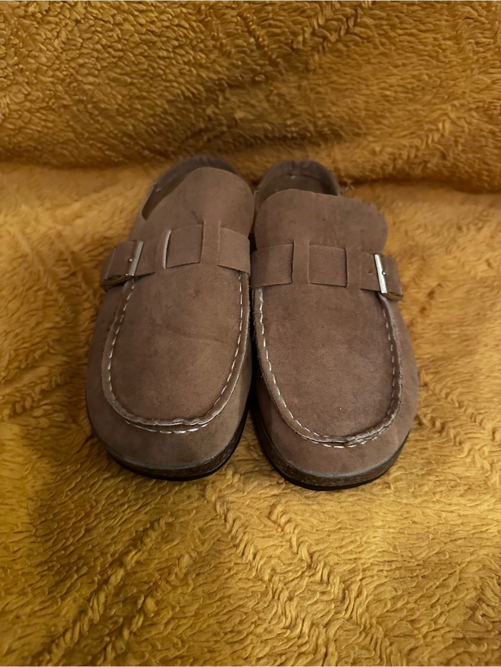 Source Unknown Women's Suede Loafers in Taupe Brown